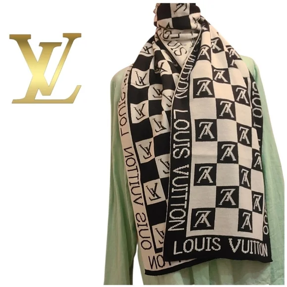 🏅Luxurious LOUIS VUITTON WOOL & SILK SCARF - Picture 1 of 8